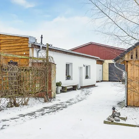2 Bedroom Nice In Appartement *